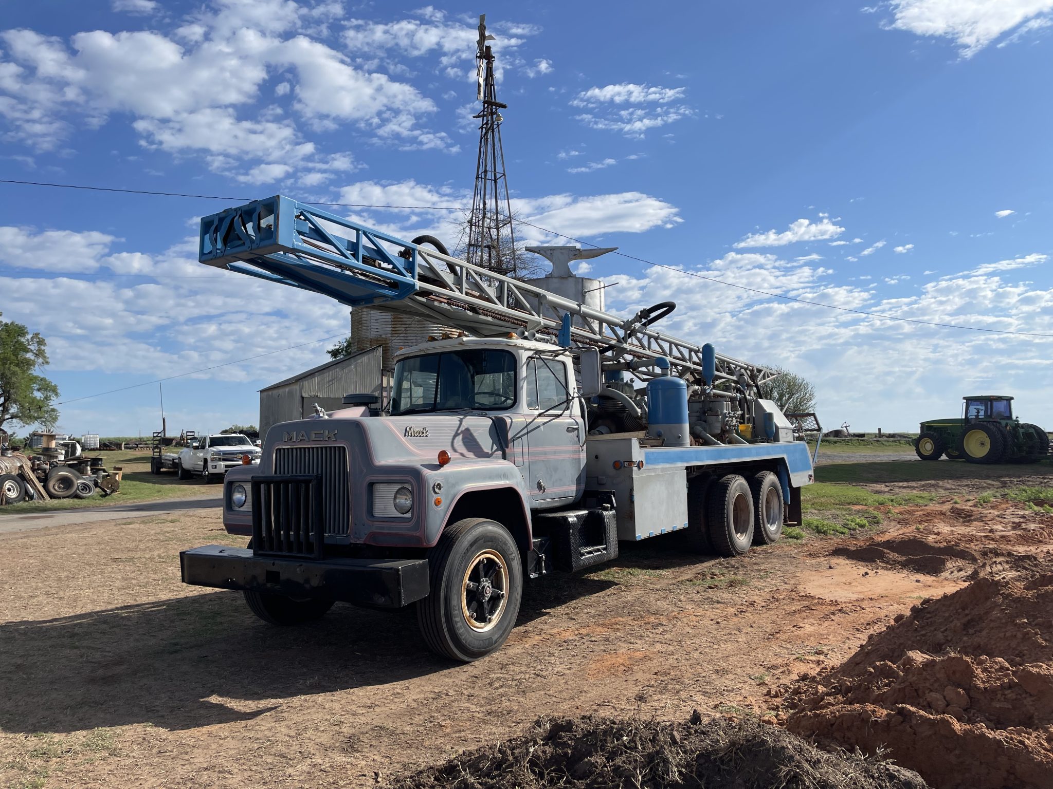 1974 Gardner Denver 1000 Badger | Drilling Equipment Resources